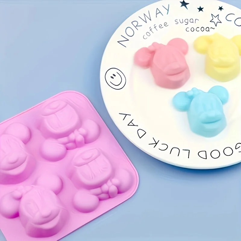 Soap Making Gloves - 1pc Minnie cartoon mold, ideal for