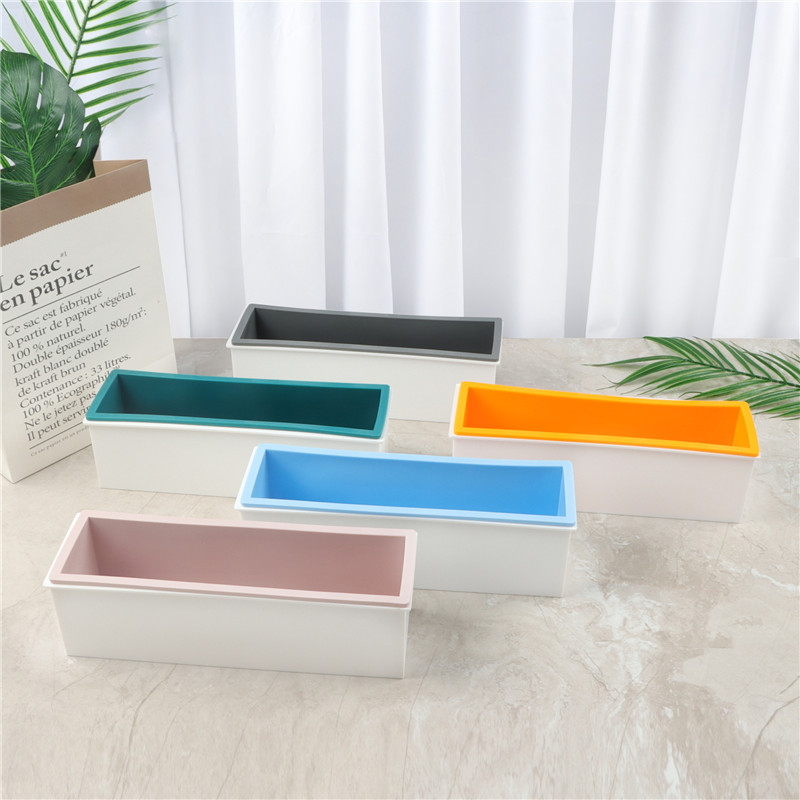 Soap Making Kit For Beginners - Plastic box + Silicone inner support